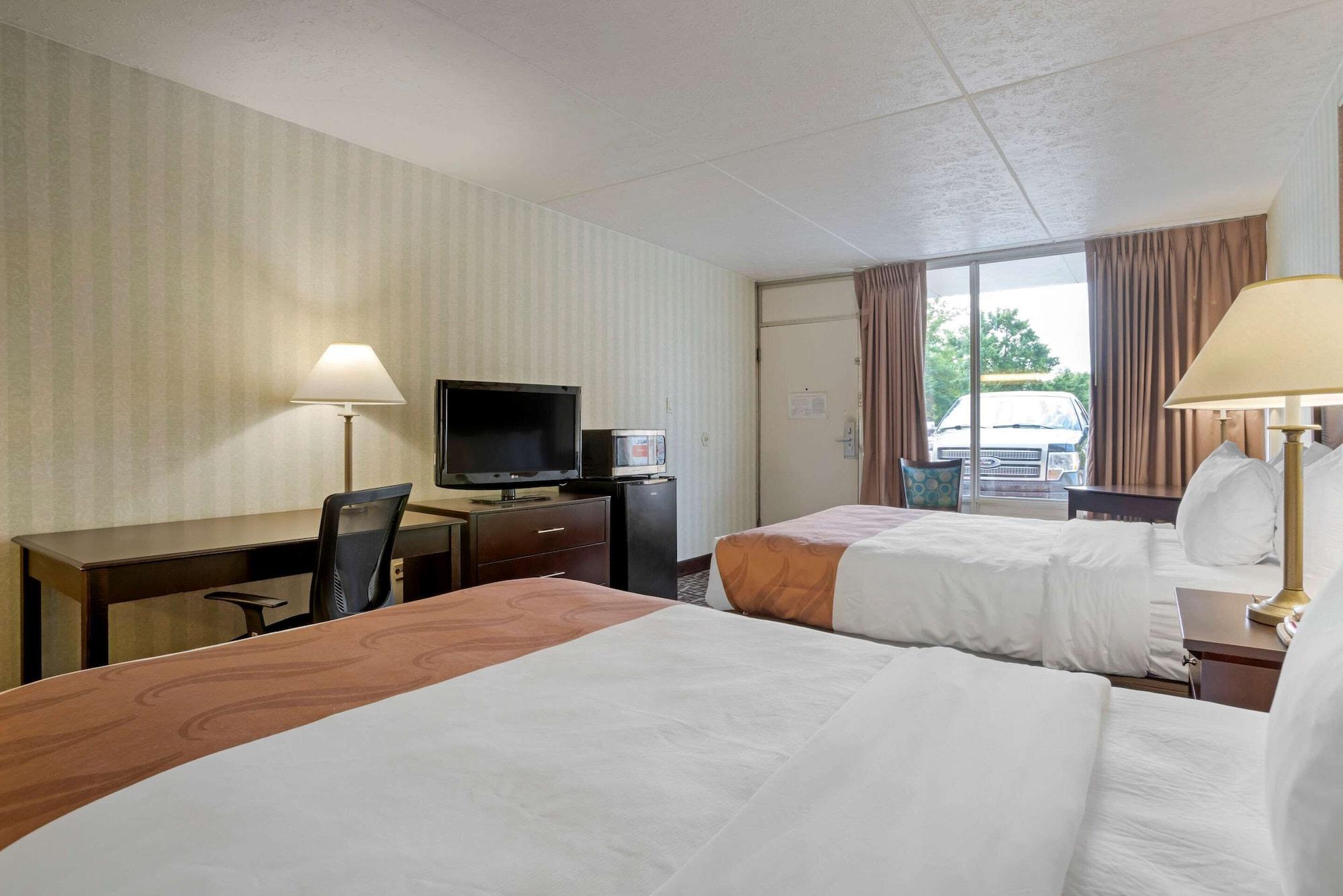 Quality Inn Fredericksburg Near Historic Downtown Exterior photo